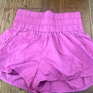 Free people movement shorts pink